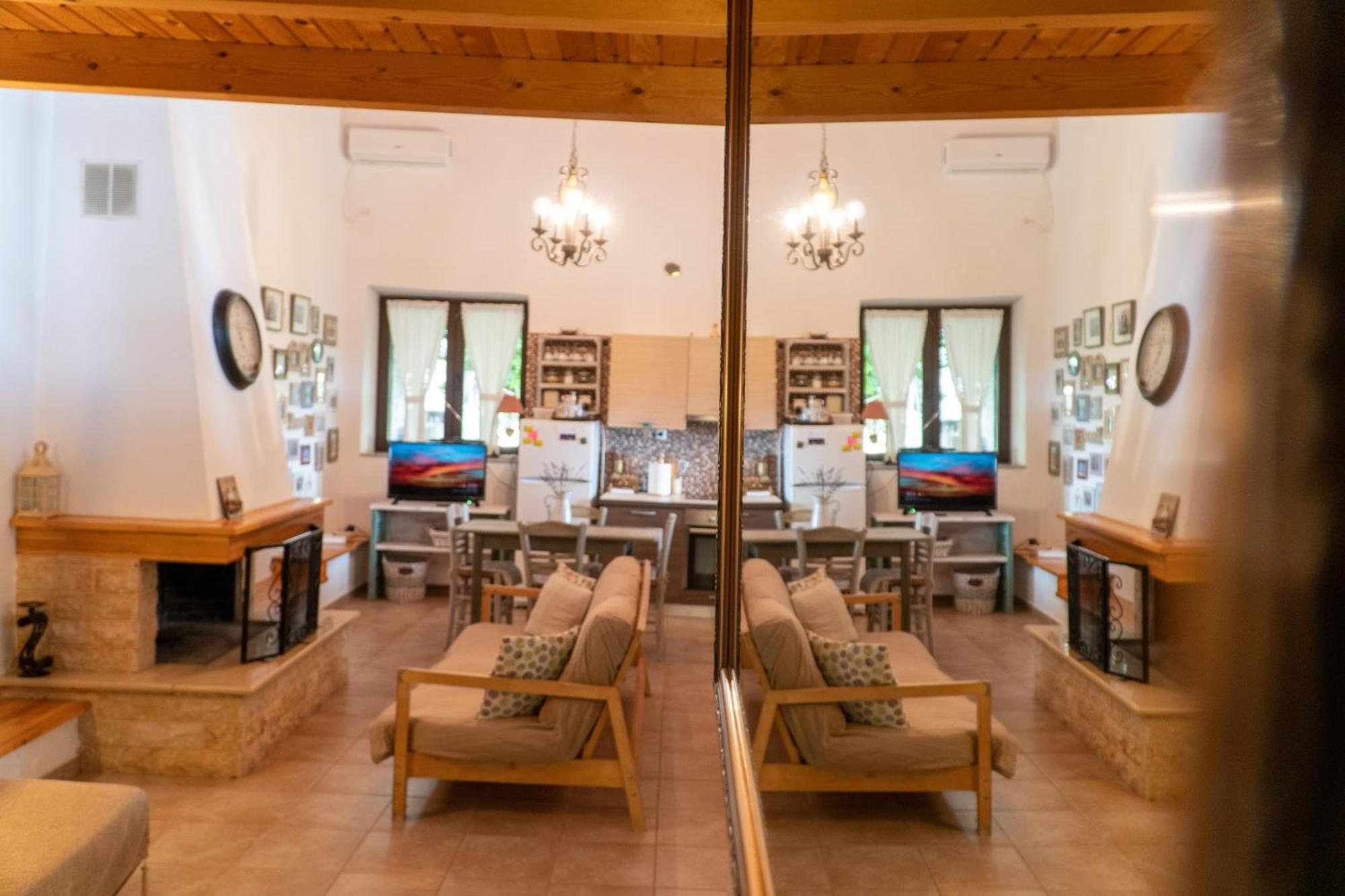 Villa Achinos Akhinos Екстериор снимка